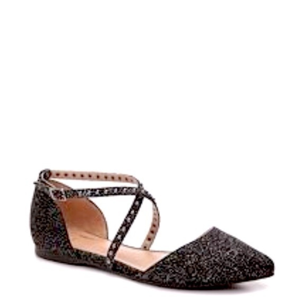 Mix No6 Theracian black stud flats super cute size 8.5 like new